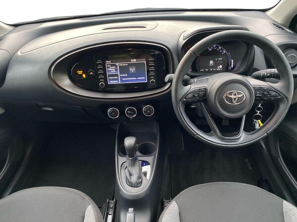 Used Toyota Aygo X 2023 for sale - 76299388: Photo 8