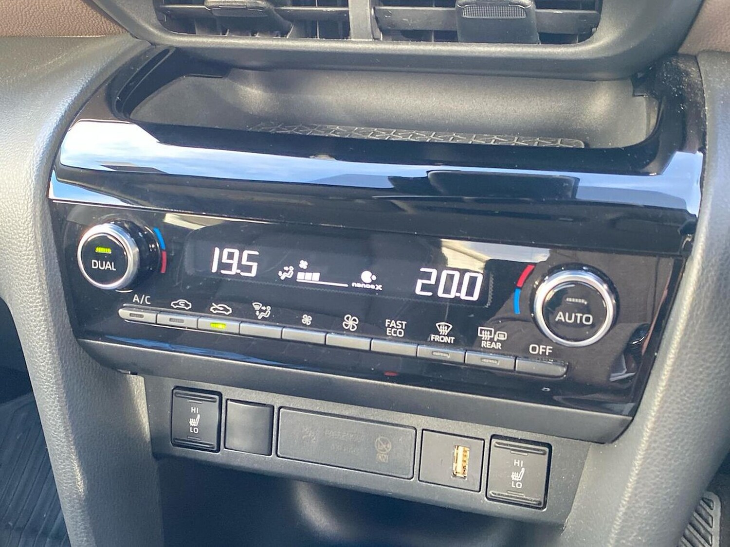 Used Toyota Yaris Cross 2023 for sale - 78106366: Photo 12