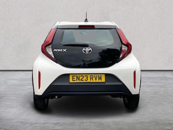 Used Toyota Aygo X 2023 for sale - 76142885: Photo 4