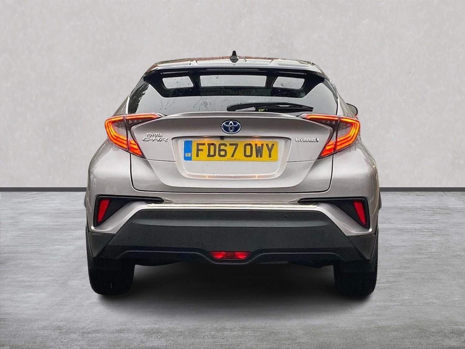 Used Toyota C-HR 2018 for sale - 76437240: Photo 4