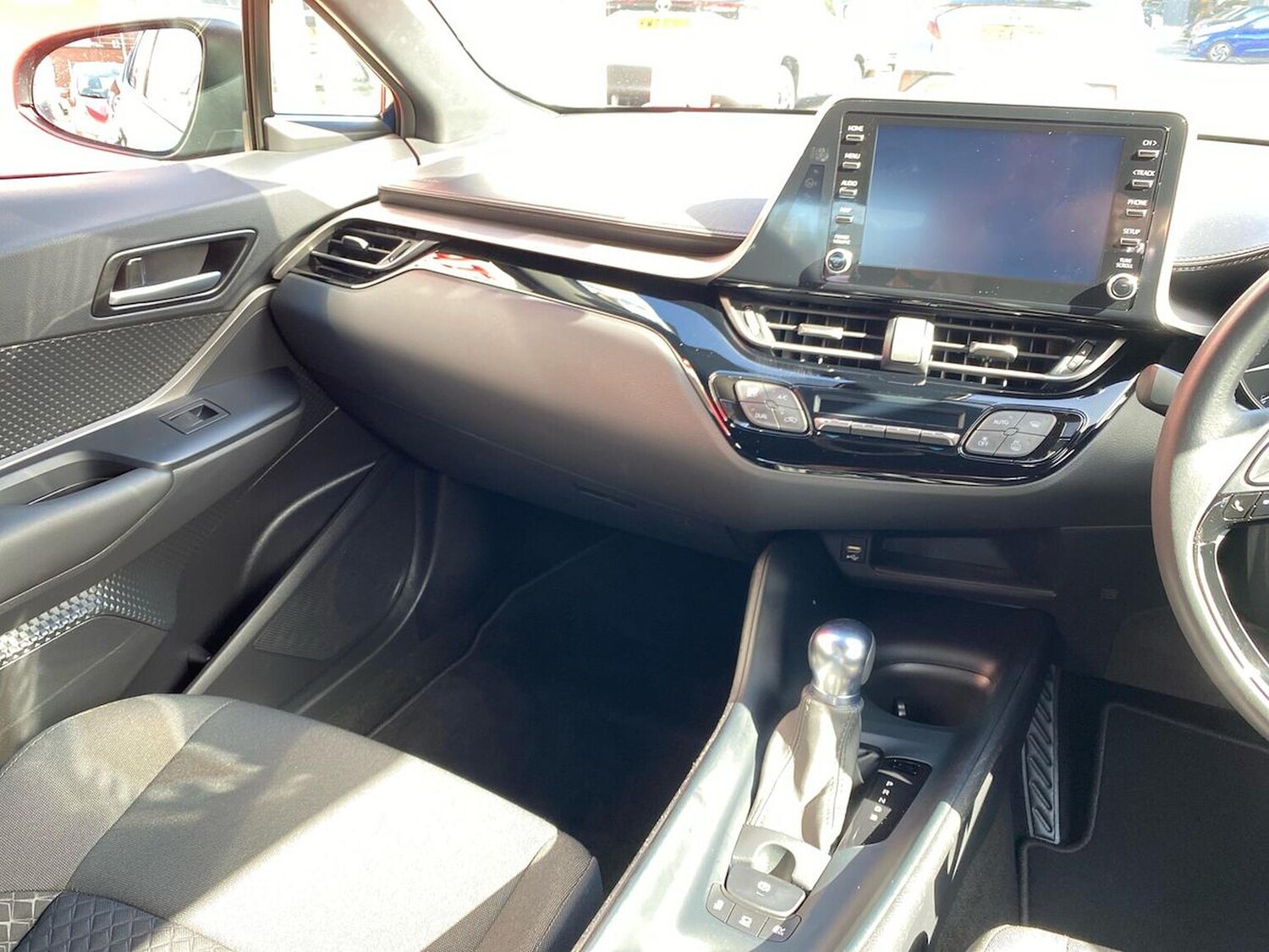 Used Toyota C-HR 2023 for sale - 78192911: Photo 15