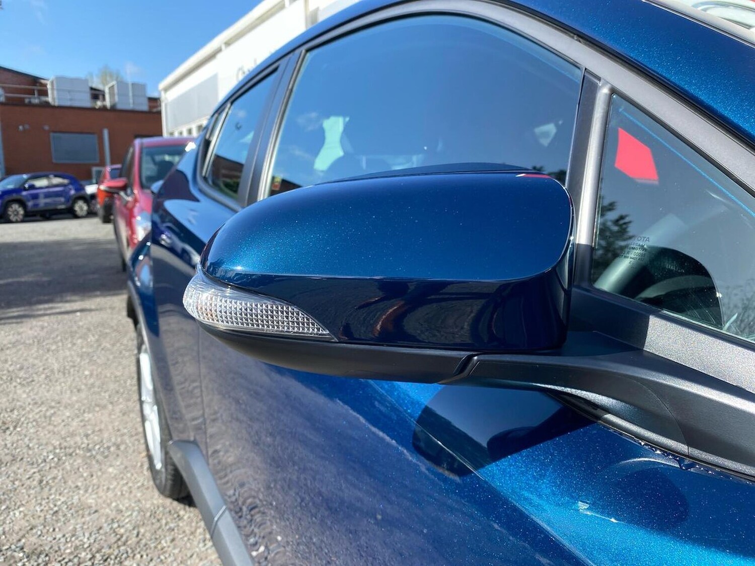 Used Toyota C-HR 2023 for sale - 78192911: Photo 32