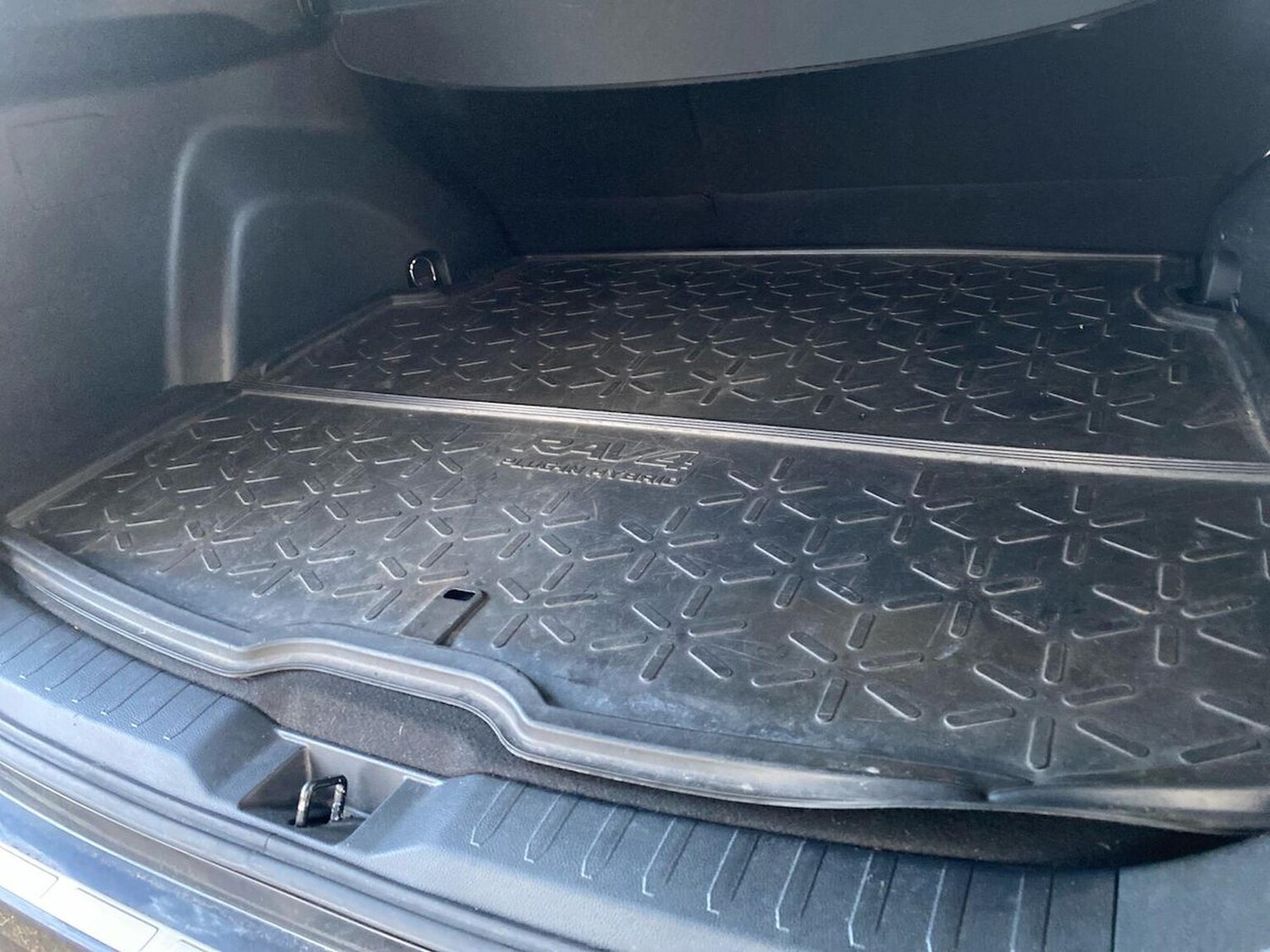 Used Toyota RAV4 2022 for sale - 76682582: Photo 17