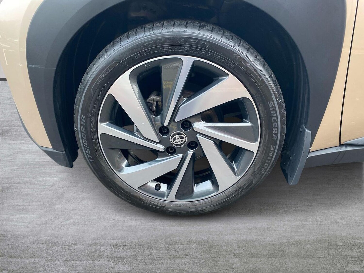 Used Toyota Aygo X 2022 for sale - 77487648: Photo 6