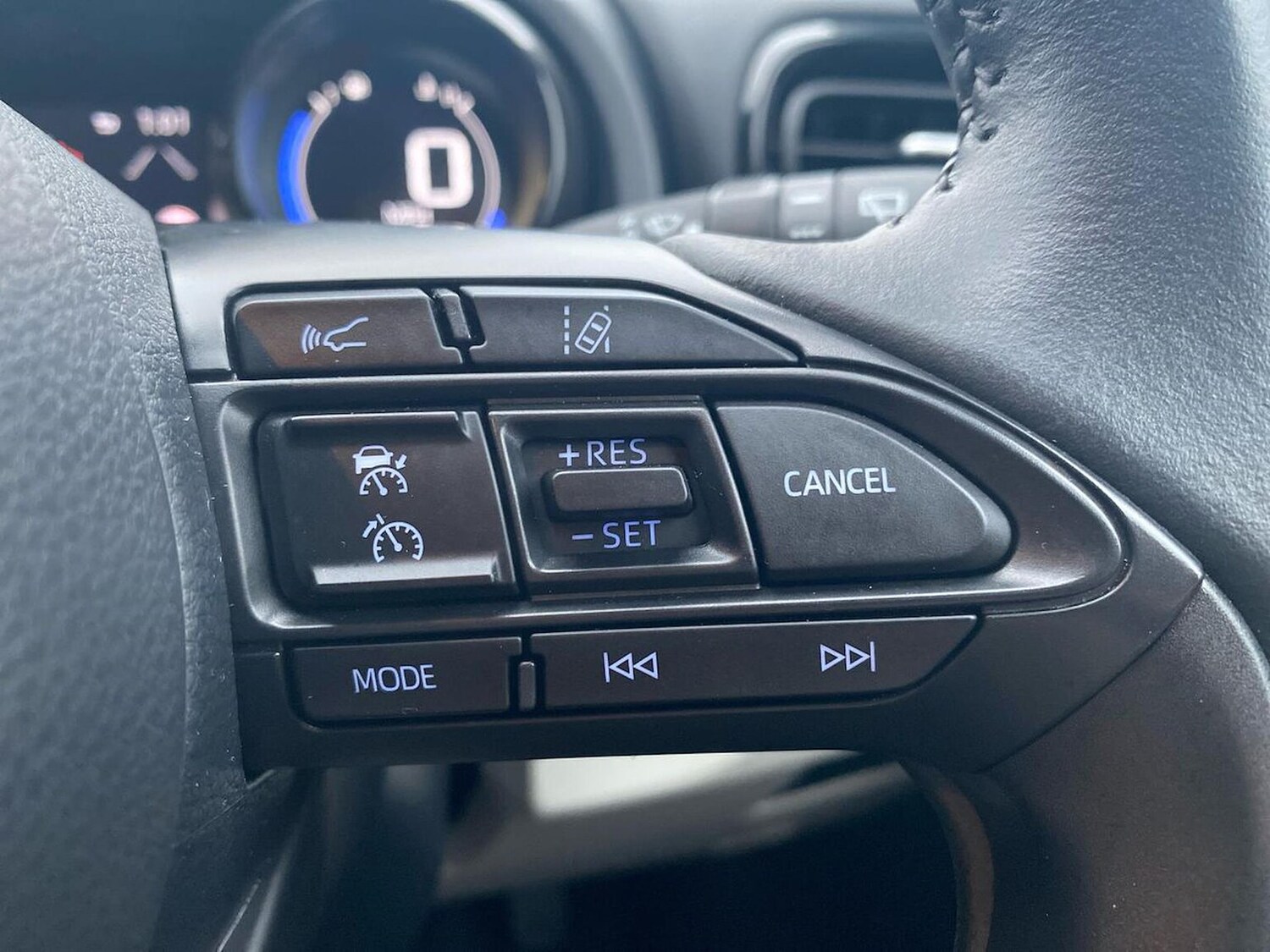 Used Toyota Yaris 2022 for sale - 77487612: Photo 26