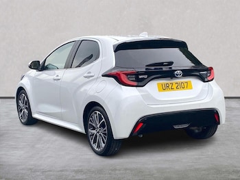 Used Toyota Yaris 2022 for sale - 77487612: Photo