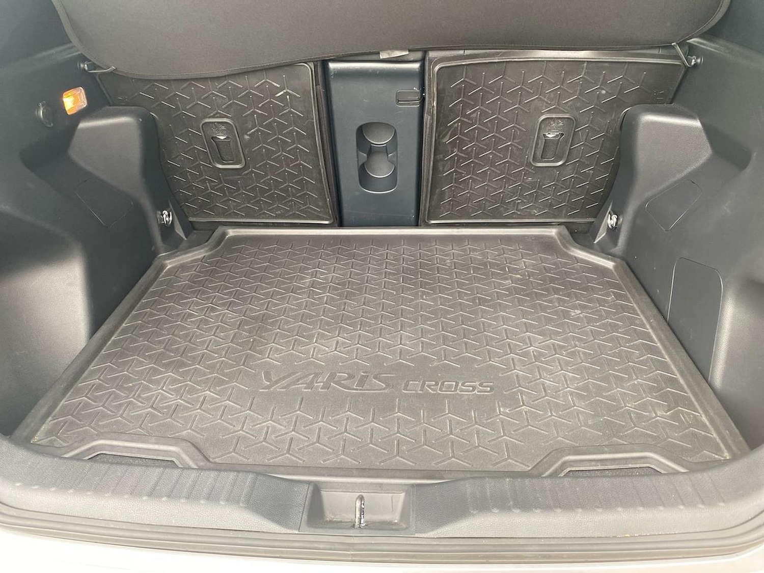 Used Toyota Yaris Cross 2022 for sale - 75907402: Photo 17