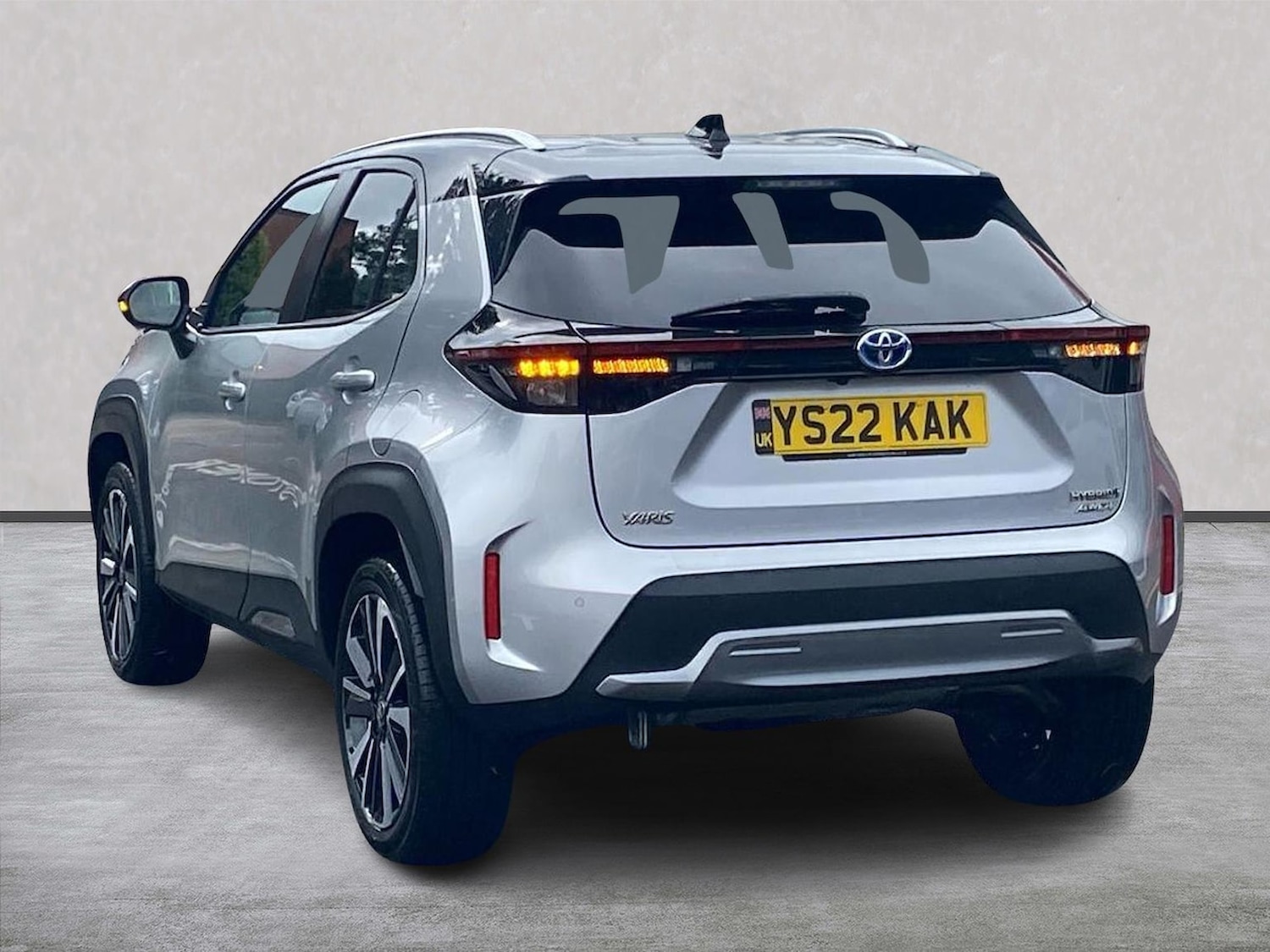 Used Toyota Yaris Cross 2022 for sale - 75907402: Photo 2