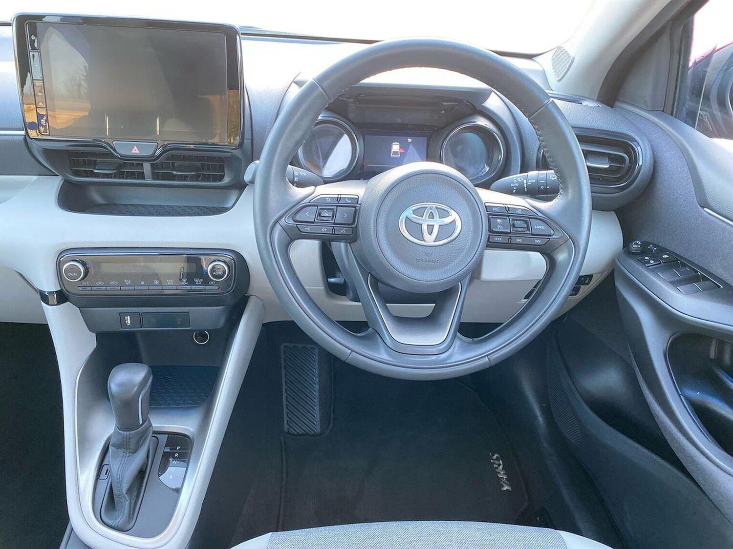 Used Toyota Yaris 2022 for sale - 78192878: Photo 11
