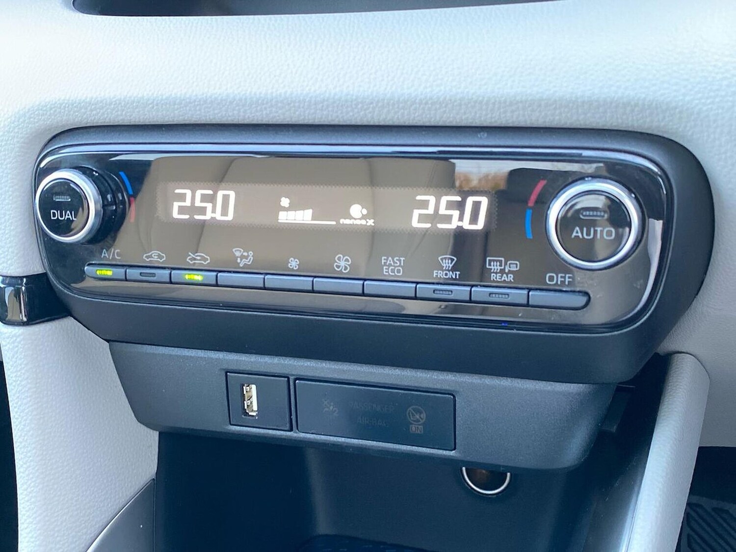 Used Toyota Yaris 2022 for sale - 78192878: Photo 14