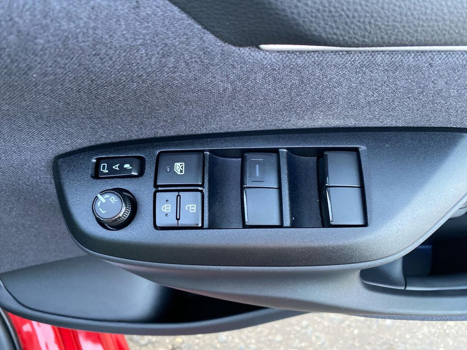 Used Toyota Yaris 2022 for sale - 78192878: Photo 23