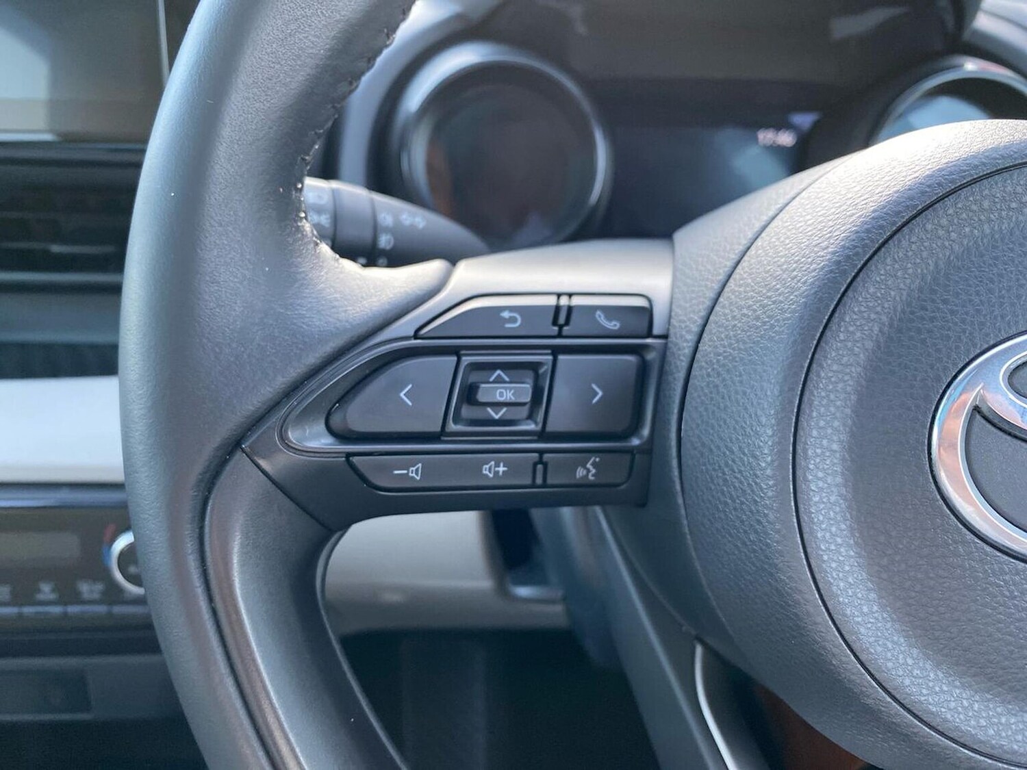 Used Toyota Yaris 2022 for sale - 78192878: Photo 27