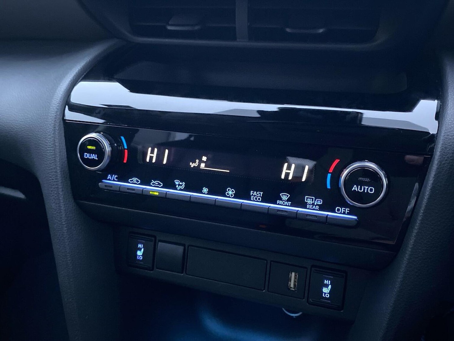 Used Toyota Yaris Cross 2022 for sale - 77603666: Photo 12