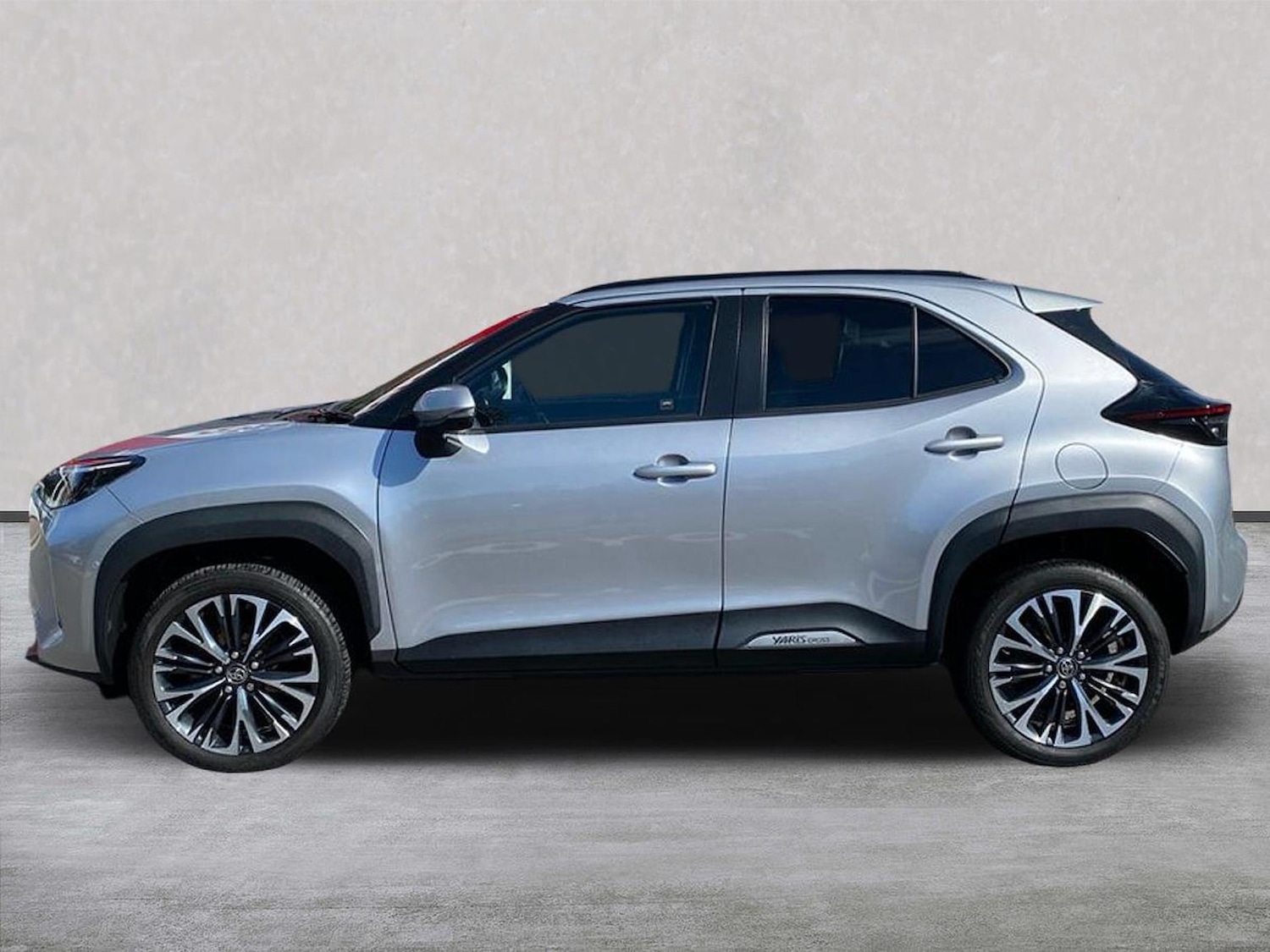 Used Toyota Yaris Cross 2023 for sale - 76045970: Photo 19