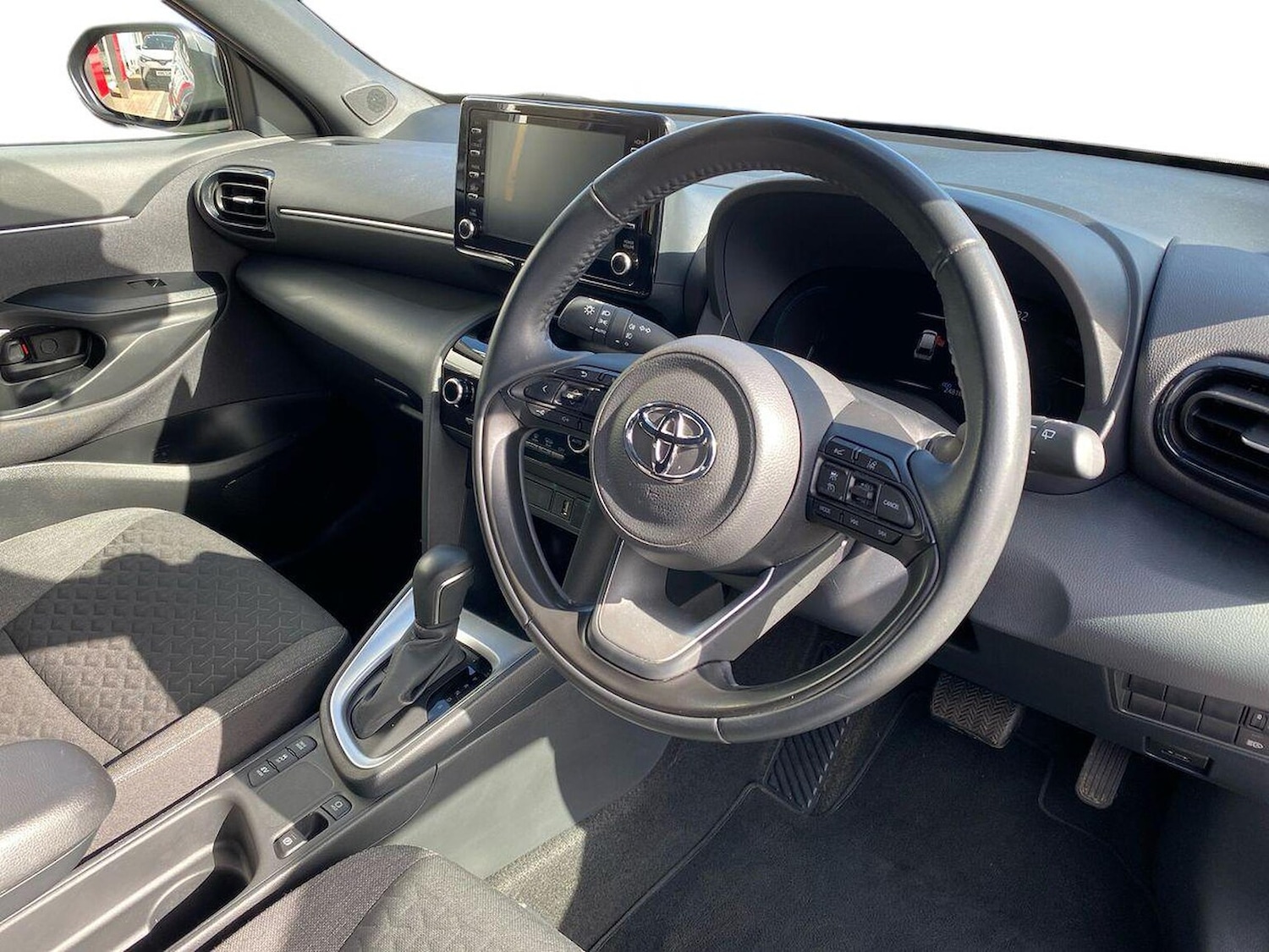 Used Toyota Yaris Cross 2023 for sale - 78192919: Photo 17