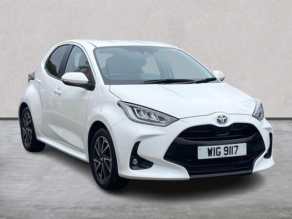 Used Toyota Yaris 2023 for sale - 76263329: Photo 1