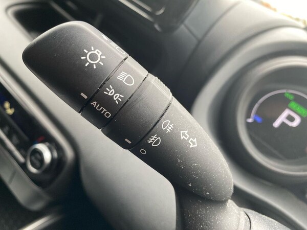 Used Toyota Yaris 2023 for sale - 76263329: Photo 27