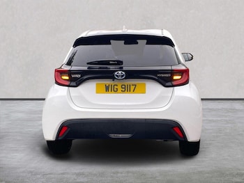 Used Toyota Yaris 2023 for sale - 76263329: Photo 4