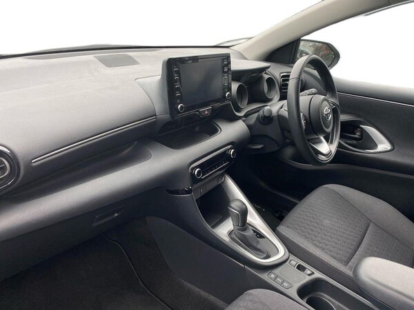 Used Toyota Yaris 2023 for sale - 76263329: Photo 7