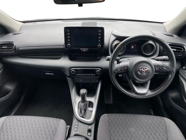 Used Toyota Yaris 2023 for sale - 76263329: Photo 8