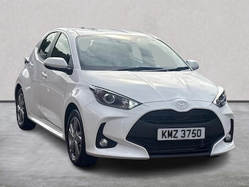 Used Toyota Yaris 2026 for sale - 79371898: Photo