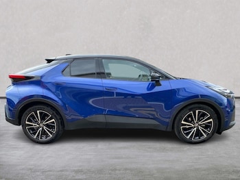 Used Toyota C-HR 2026 for sale - 78703601: Photo