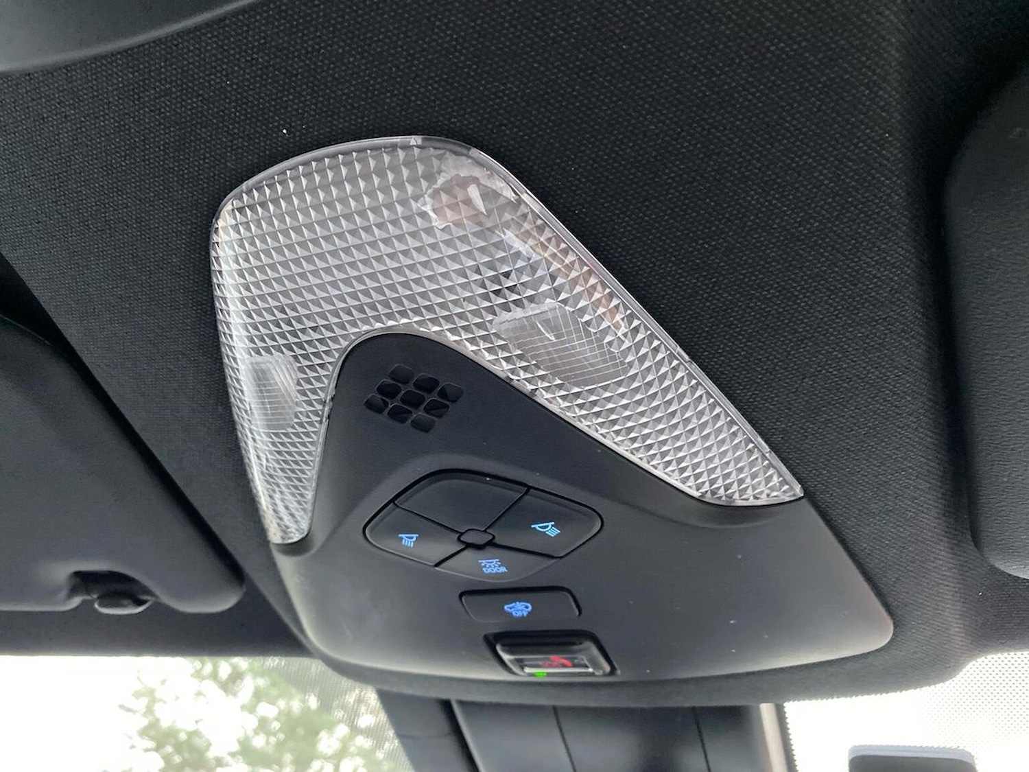 Used Toyota C-HR 2023 for sale - 77991812: Photo 14