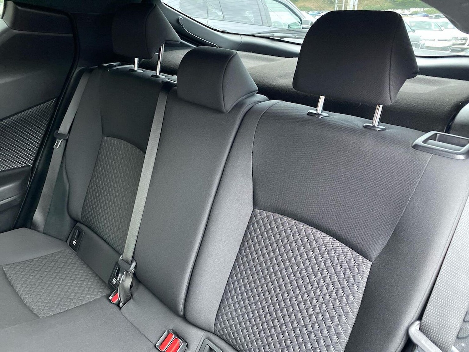 Used Toyota C-HR 2023 for sale - 77991812: Photo 16