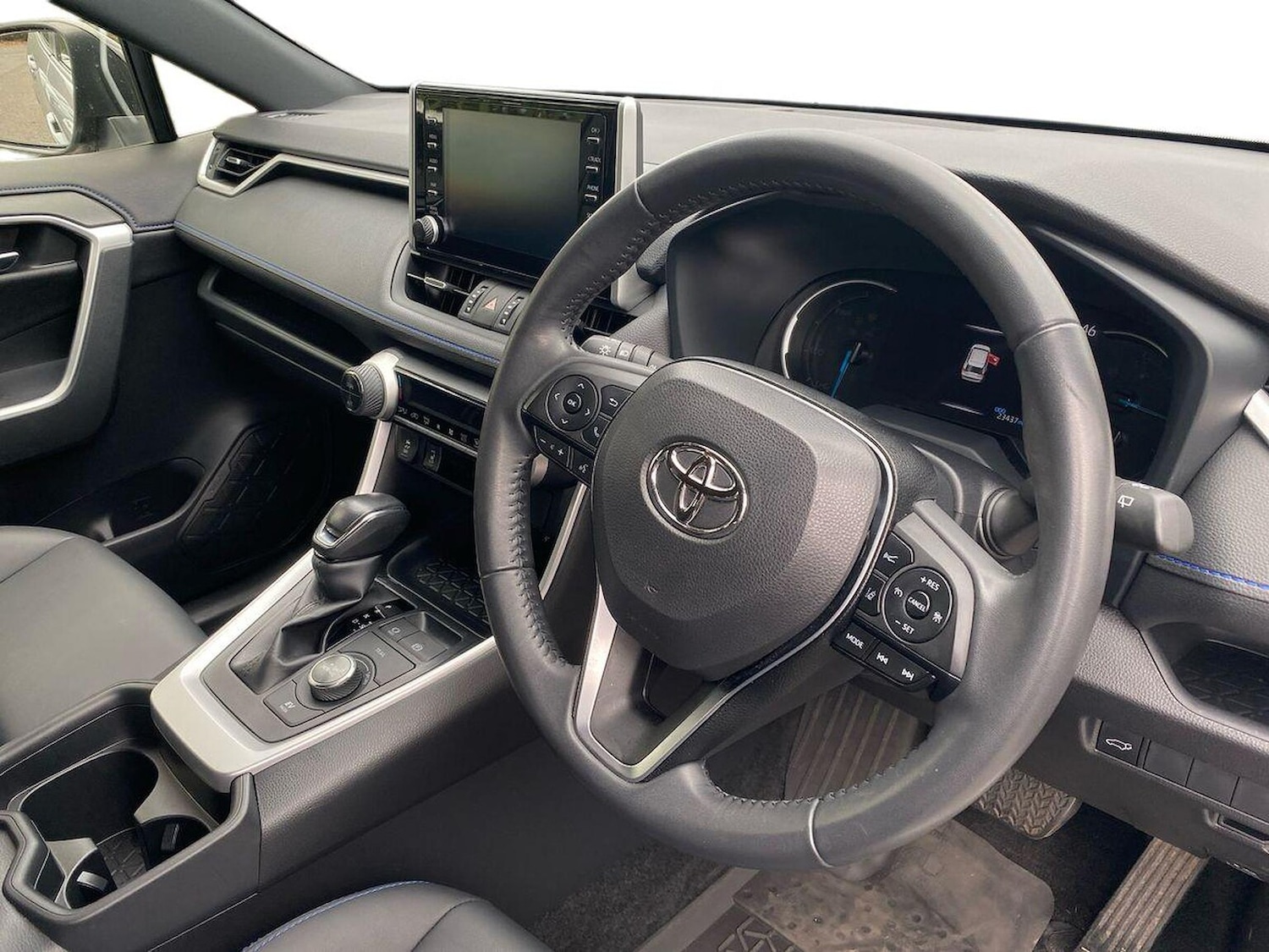 Used Toyota RAV4 2021 for sale - 76236951: Photo 15
