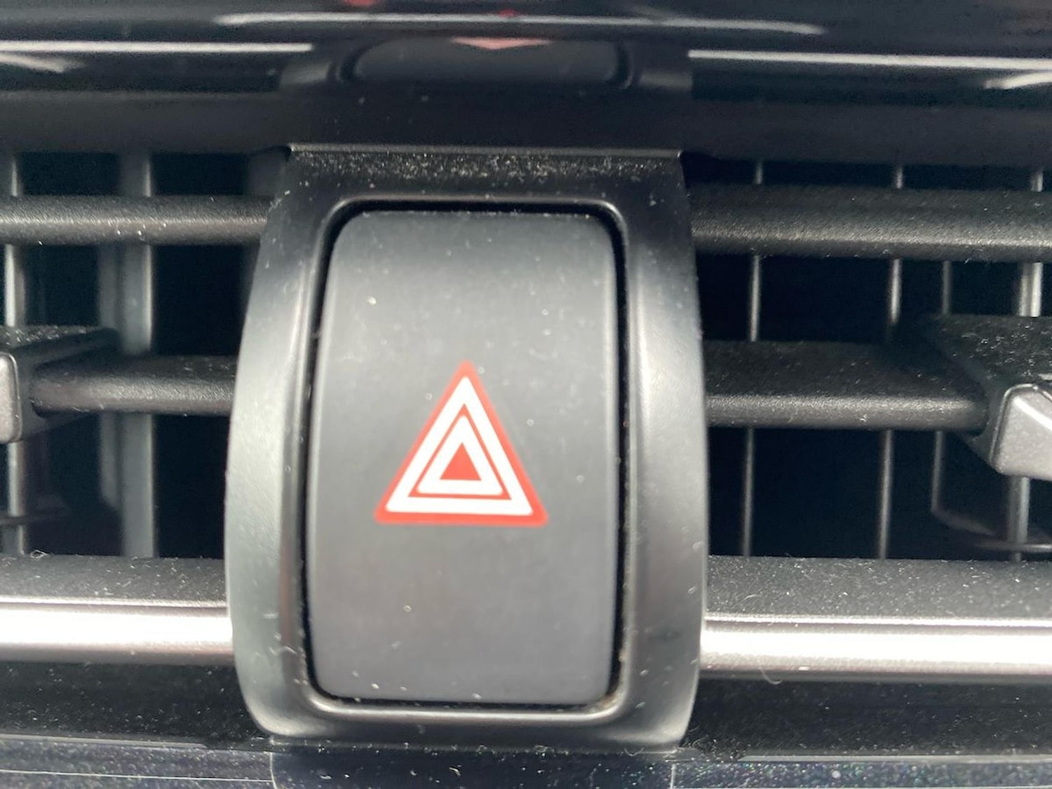 Used Toyota C-HR 2018 for sale - 76554259: Photo 22