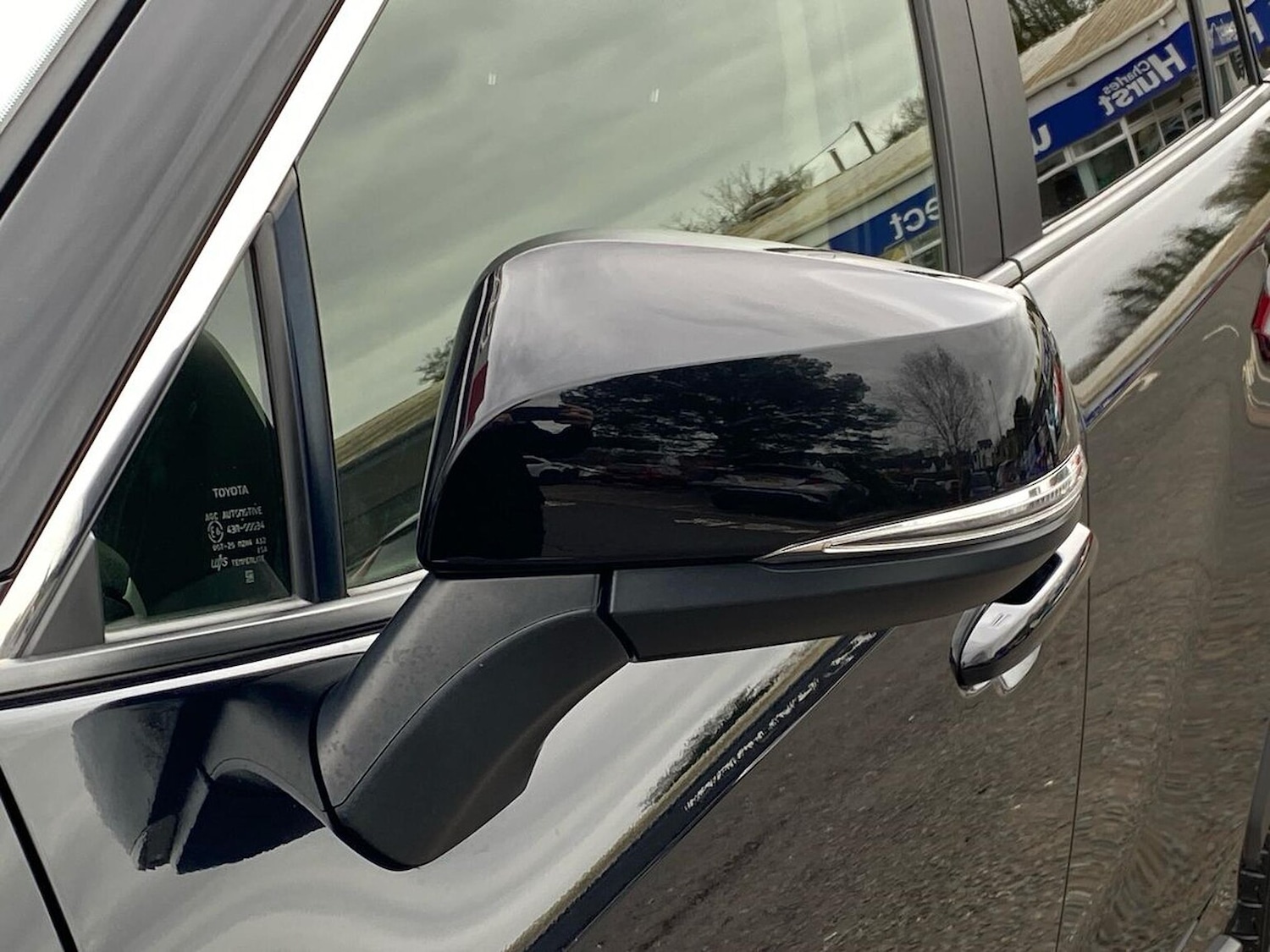 Used Toyota RAV4 2019 for sale - 78192907: Photo 32