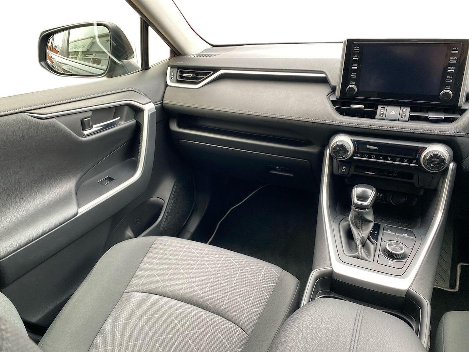 Used Toyota RAV4 2019 for sale - 78192907: Photo 9