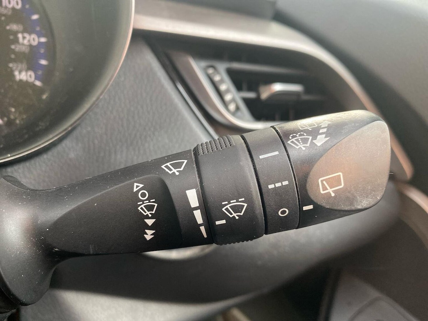 Used Toyota C-HR 2021 for sale - 76541854: Photo 27