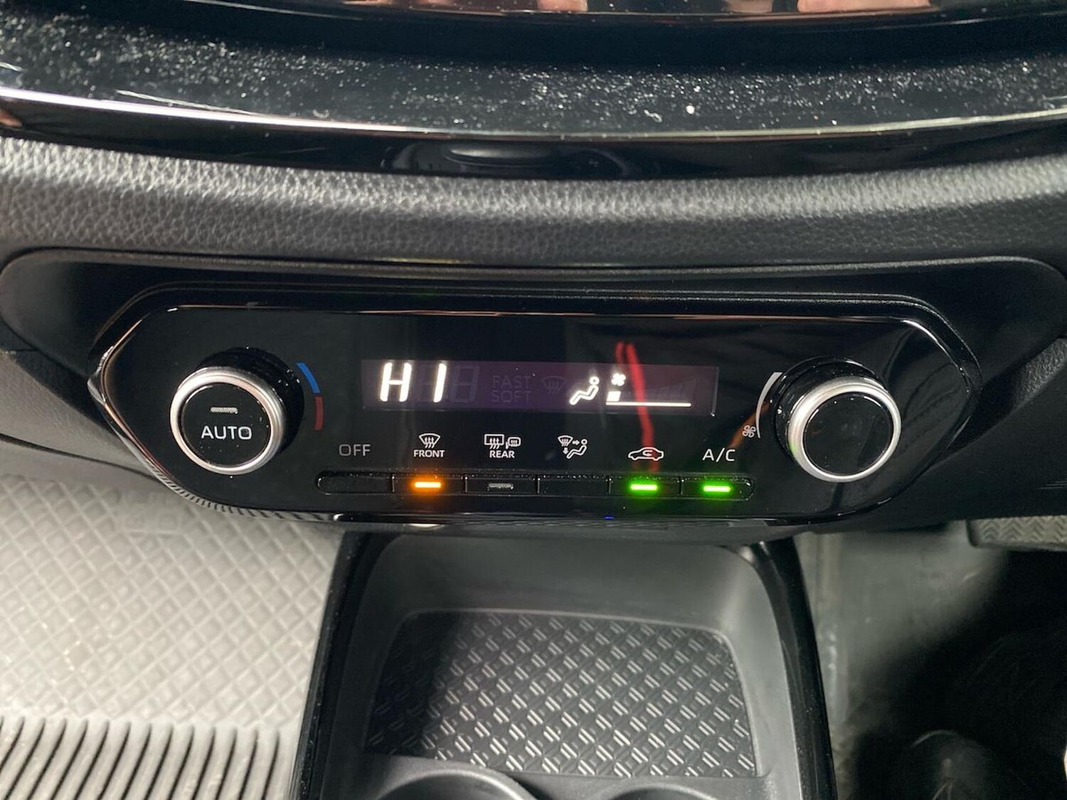 Used Toyota Aygo X 2023 for sale - 76464714: Photo 12