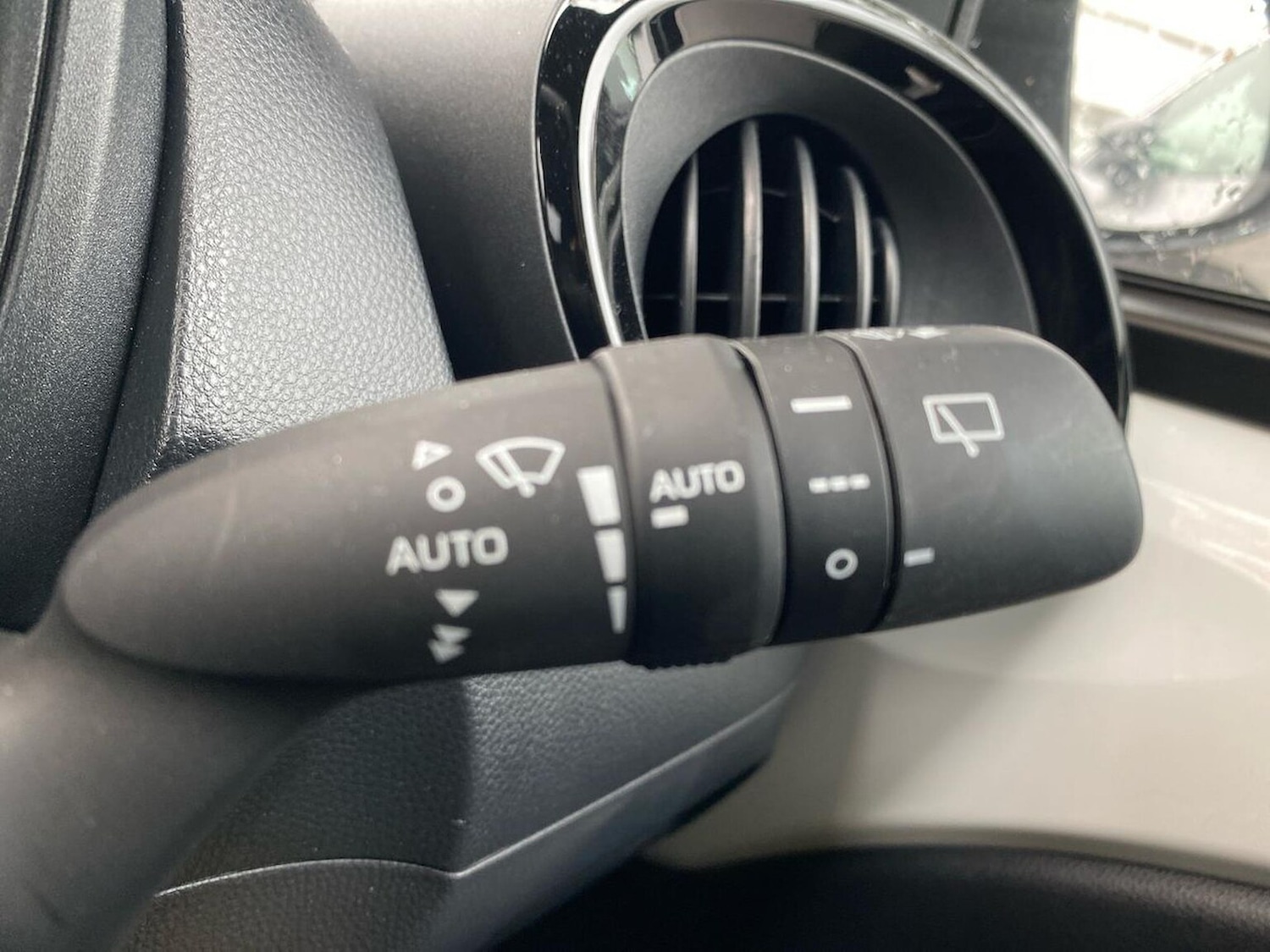 Used Toyota Aygo X 2023 for sale - 76464714: Photo 27