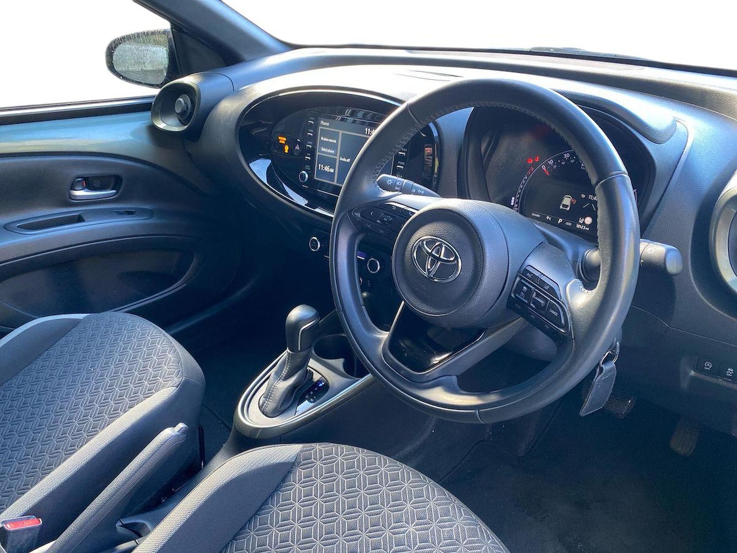 Used Toyota Aygo X 2022 for sale - 76412455: Photo 15