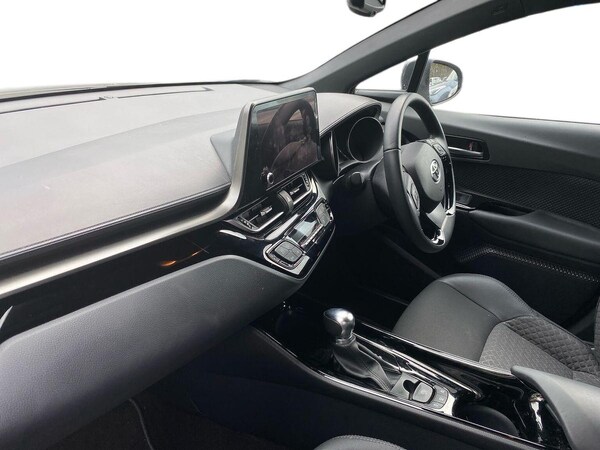 Used Toyota C-HR 2023 for sale - 76236948: Photo 7