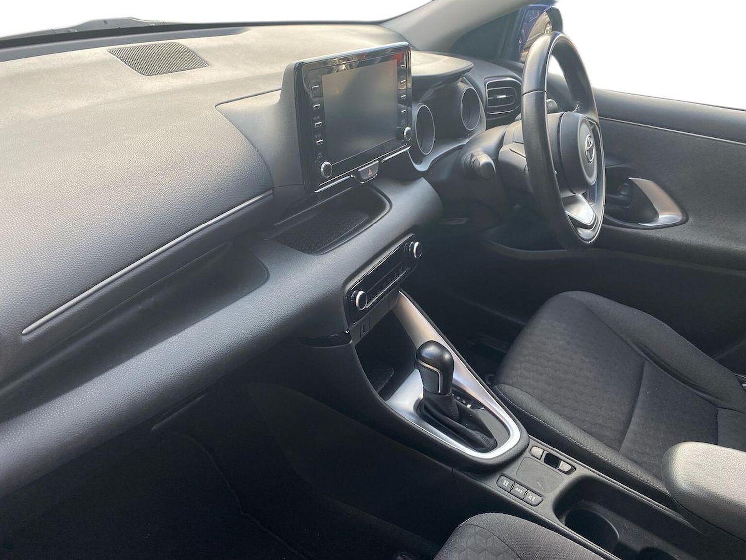 Used Toyota Yaris 2020 for sale - 76497255: Photo 7