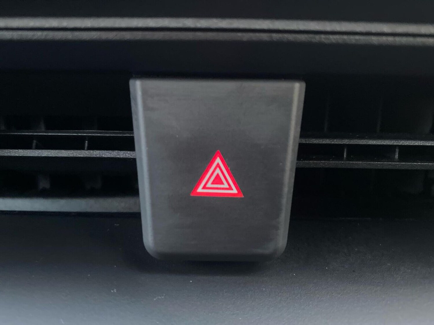 Used Toyota C-HR 2024 for sale - 77487635: Photo 22