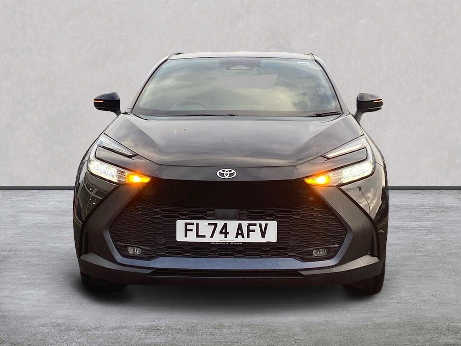 Used Toyota C-HR 2024 for sale - 77487635: Photo 5