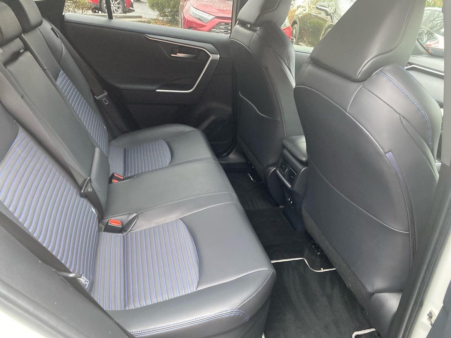 Used Toyota RAV4 2020 for sale - 76877981: Photo 16