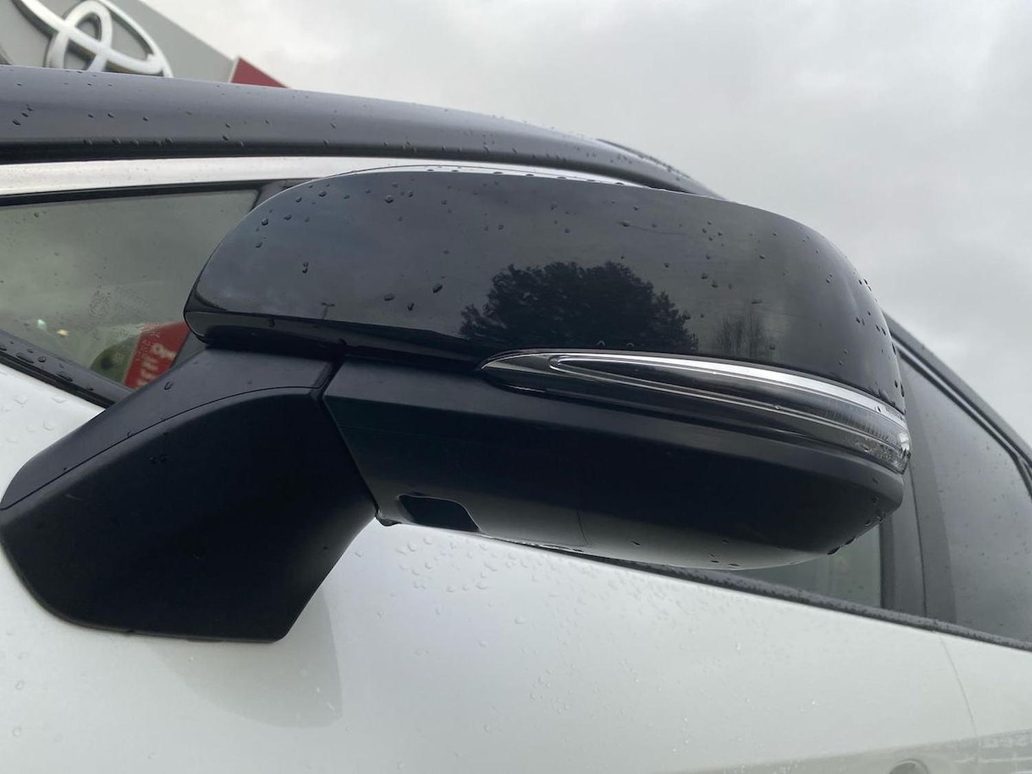 Used Toyota RAV4 2020 for sale - 76877981: Photo 31