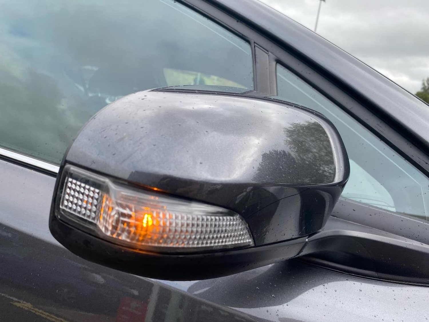 Used Toyota C-HR 2023 for sale - 76324533: Photo 30