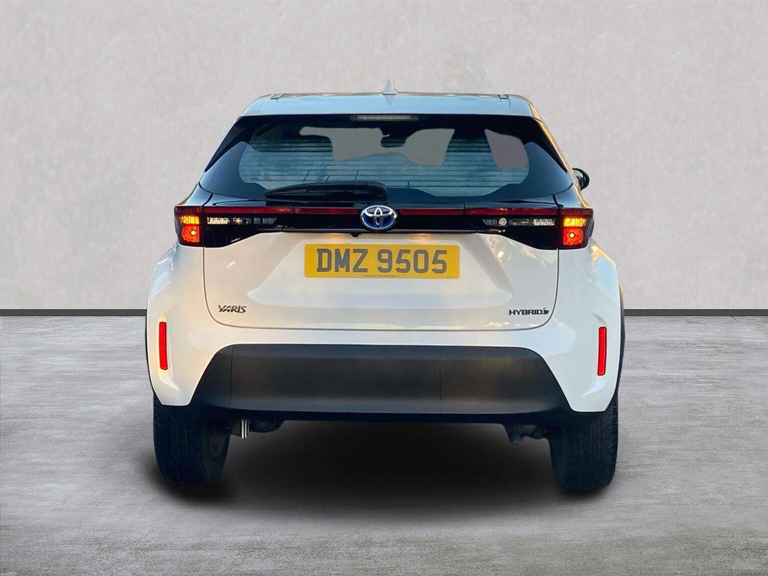 Used Toyota Yaris Cross 2024 for sale - 76751930: Photo 4