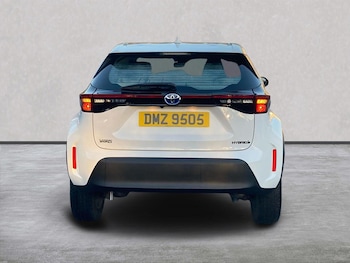 Used Toyota Yaris Cross 2024 for sale - 76751930: Photo