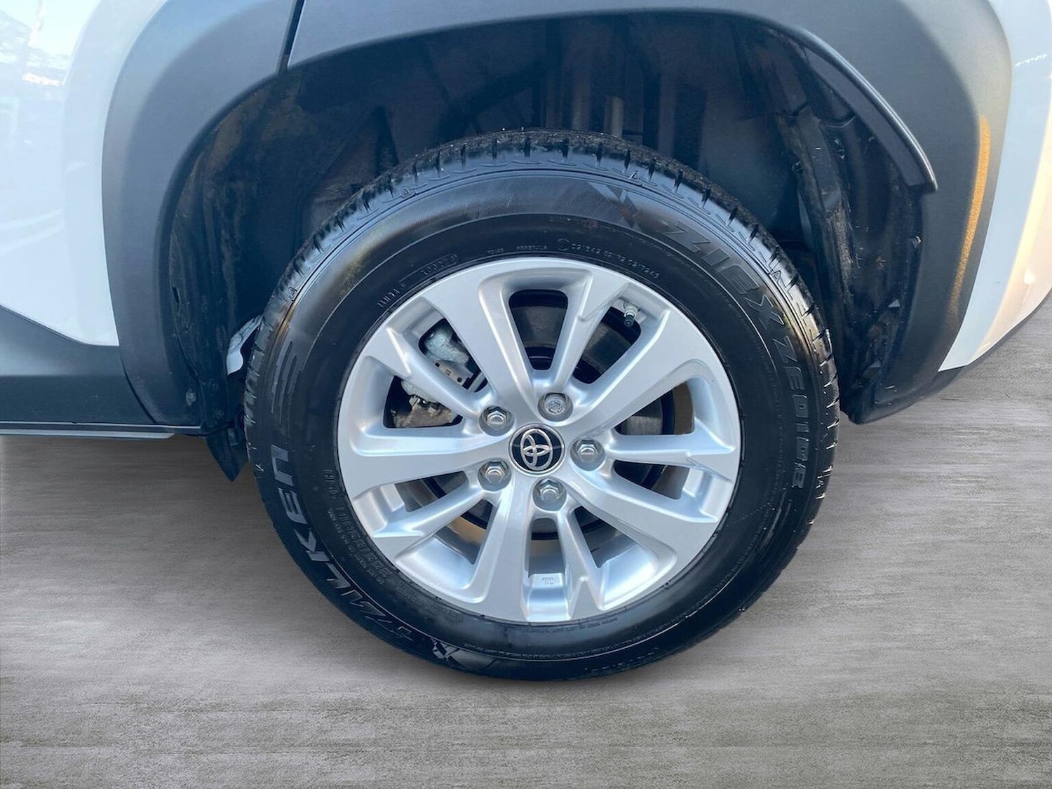 Used Toyota Yaris Cross 2024 for sale - 76751930: Photo 6