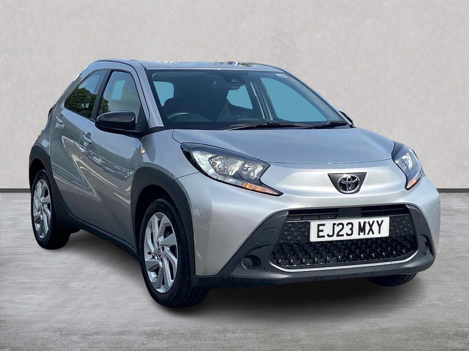 Used Toyota Aygo X 2023 for sale - 75987696: Photo 1