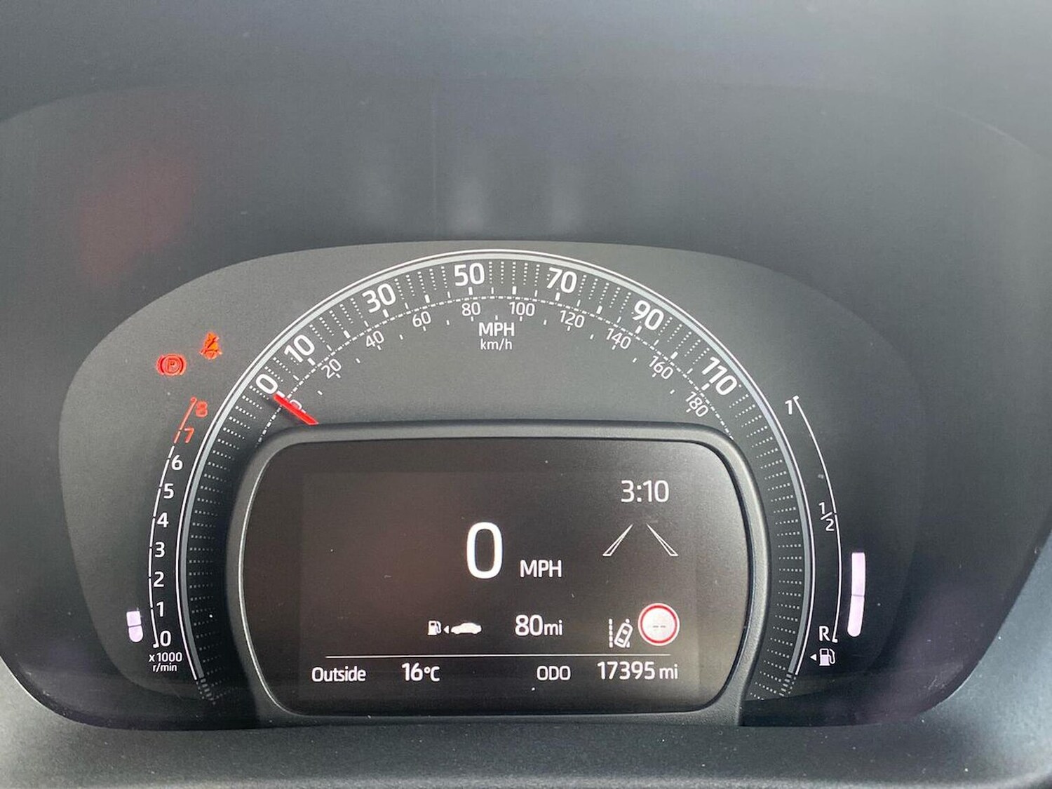 Used Toyota Aygo X 2023 for sale - 75987696: Photo 10