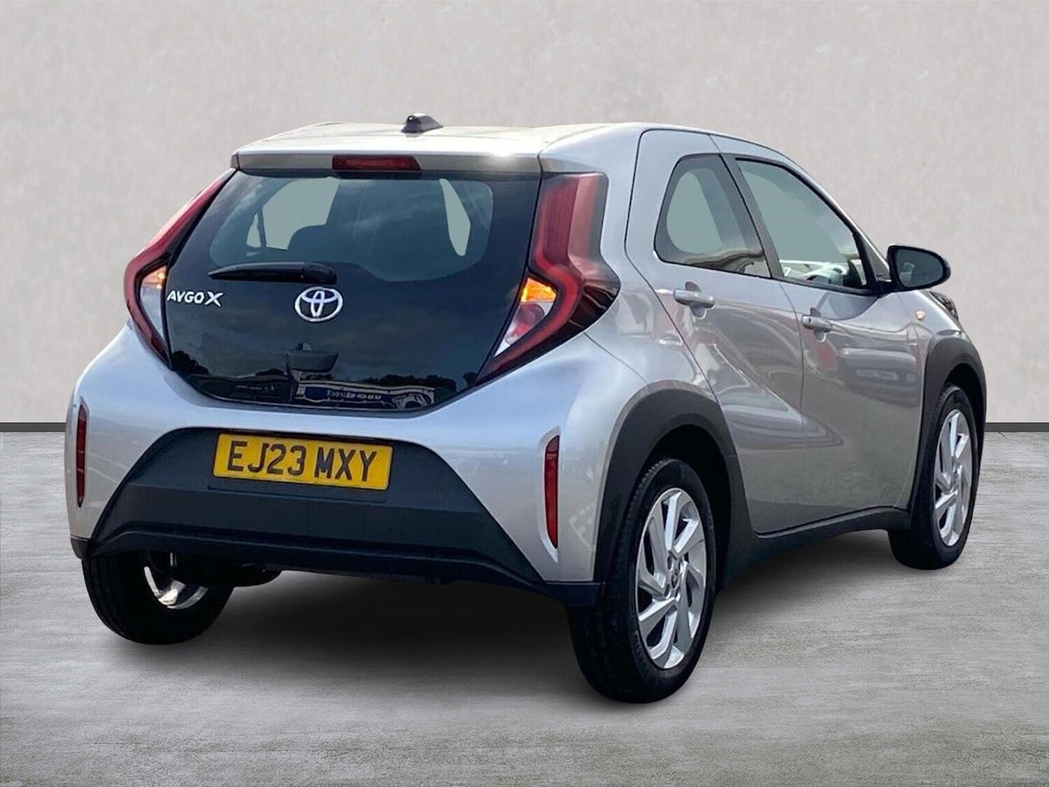 Used Toyota Aygo X 2023 for sale - 75987696: Photo 18