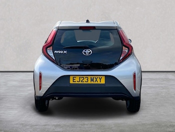 Used Toyota Aygo X 2023 for sale - 75987696: Photo 4